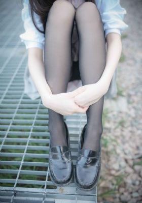 年轻漂亮的后玛在线观看_DVD手机在线观看